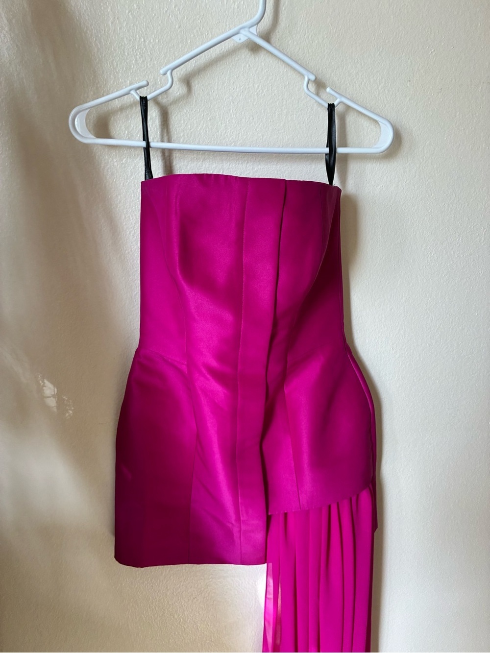 Israella Kobla Women's Siti Strapless Mini Dress Size 4 in Magenta Pink Gown - Picture 3 of 6